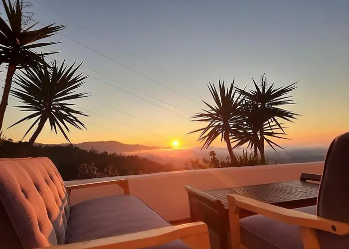Oceana View Private Pool & Sauna & Netflix